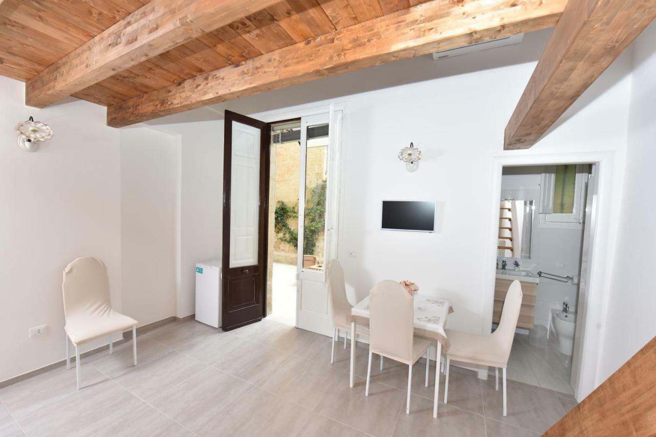 Il Giardino Di Benedetta Bed & Breakfast Lecce Eksteriør bilde